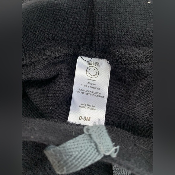 Nirvana 0-3 Months Band Pullover Sweatshirt And Joggers Outfit Set - Picture 7 of 8